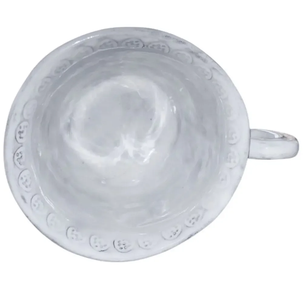 VIETRI INCANTO STONE WHITE-LACE MUG - 3 5/8